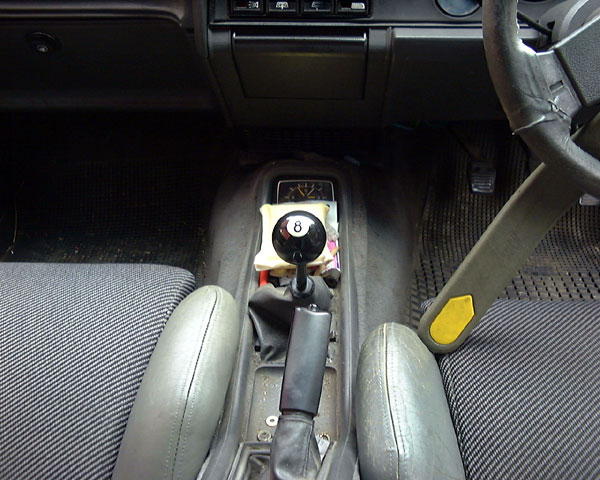 Manual shift knob stick shifter gear knob 8BALL interior black pool ball PM- 2272 Manual shift knob stick shifter gear knob 8BALL interior black pool ball PM- 2272